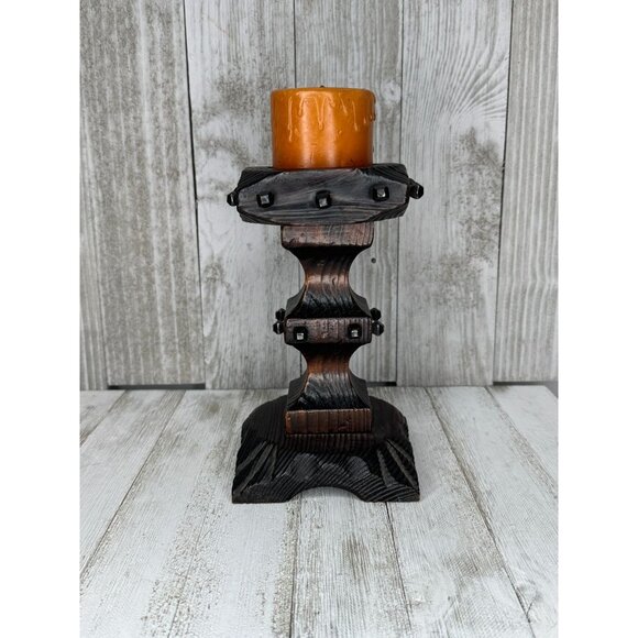 Vintage 1960s Spanish Gothic Carved Wood Candleholder - Picture 3 of 6